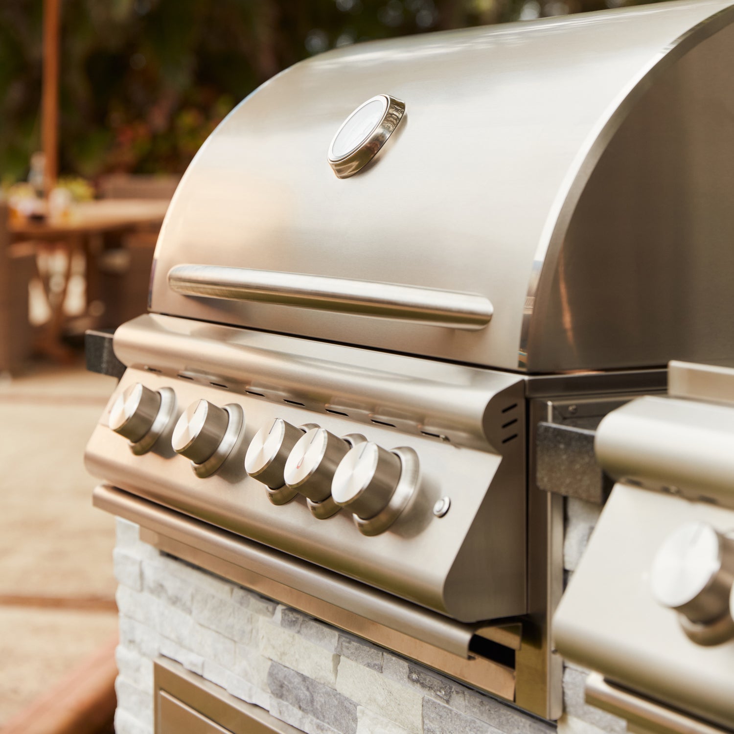 Blaze Premium LTE+ 32-Inch 4-Burner Built-In Gas Grill w/ Ceramic Flame Tamers – Enhanced Grilling Performance