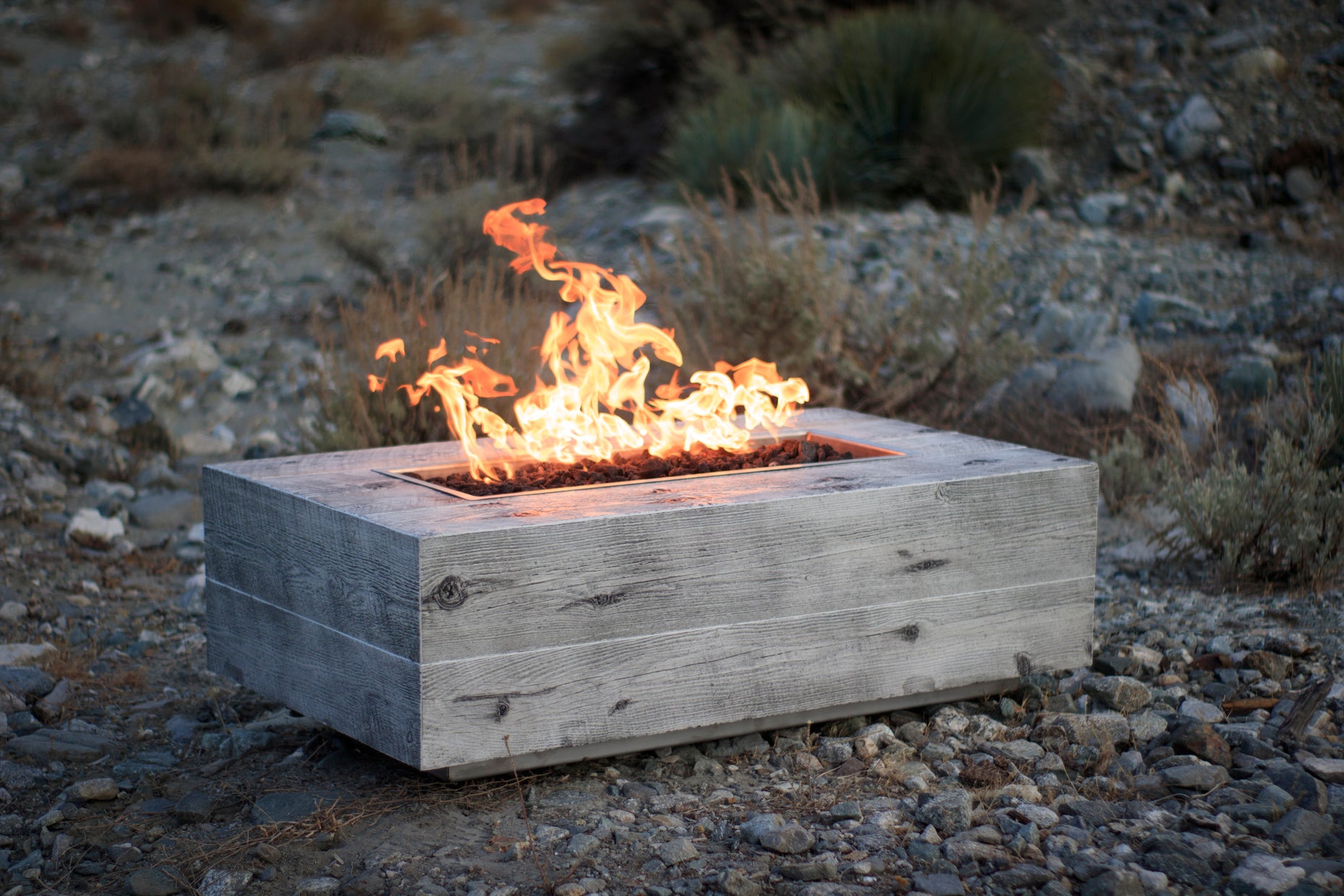 Rectangular Coronado Fire Pit – Wood Grain GFRC Concrete for a Modern, Natural Feel