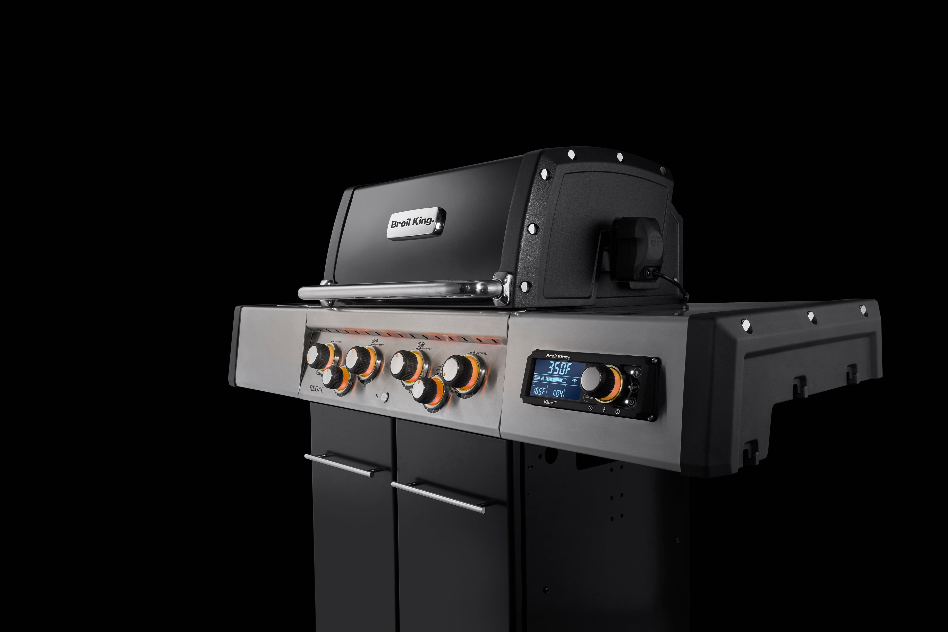 Broil King Regal Q 490 Pro IR with iQue Technology – Advanced Grilling Precision