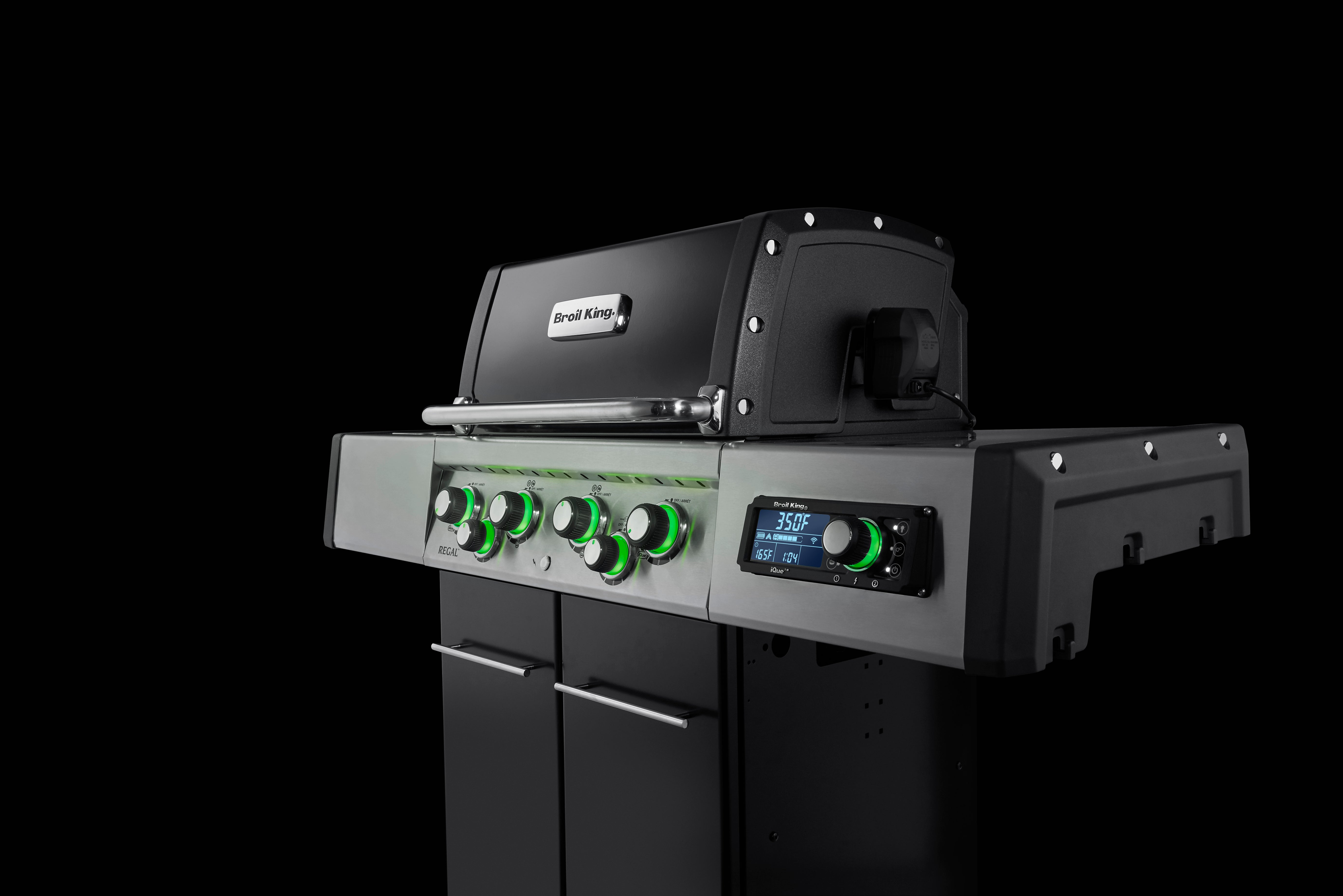 Broil King Regal Q 490 Pro IR with iQue Technology – Advanced Grilling Precision