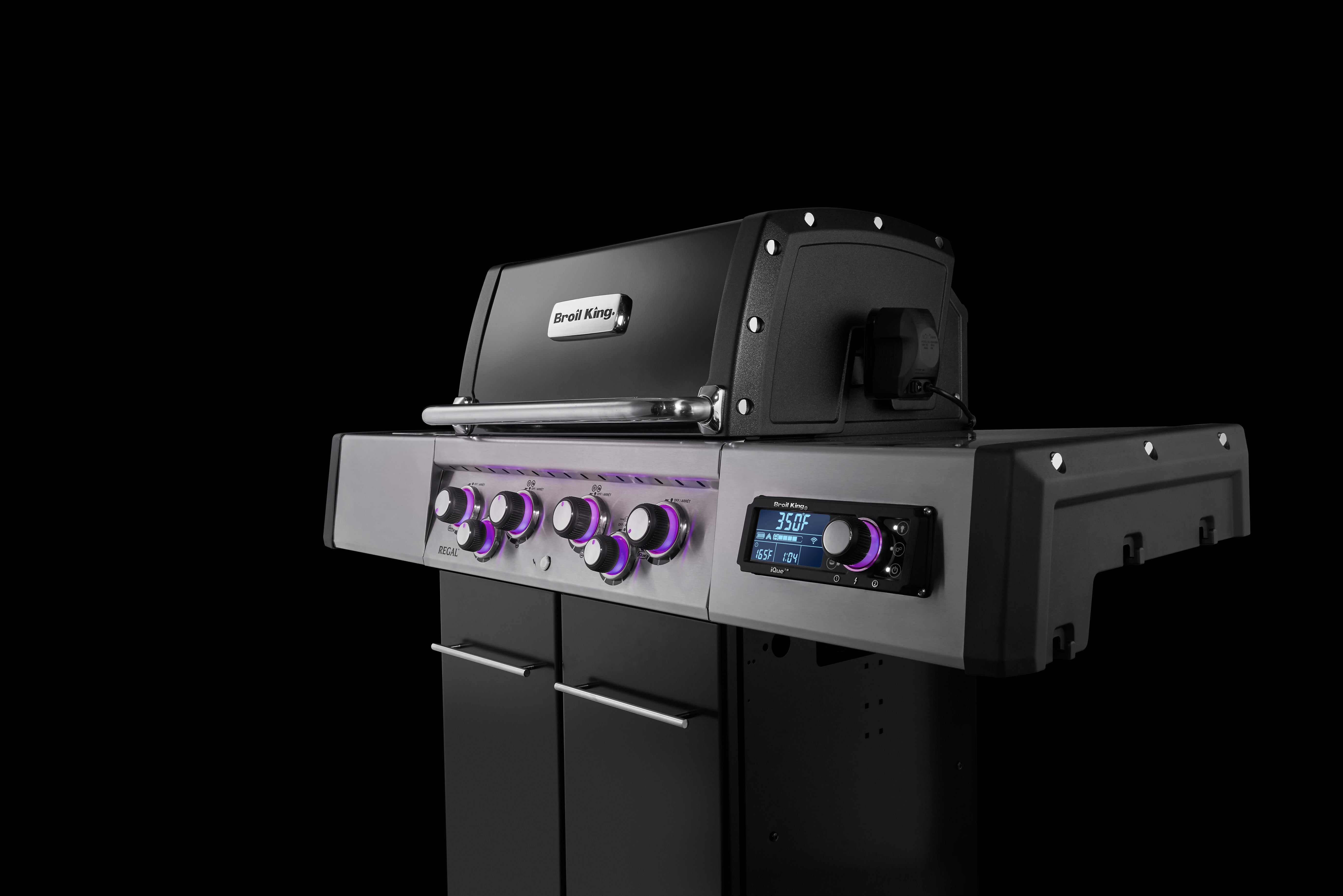Broil King Regal Q 490 Pro IR with iQue Technology – Advanced Grilling Precision